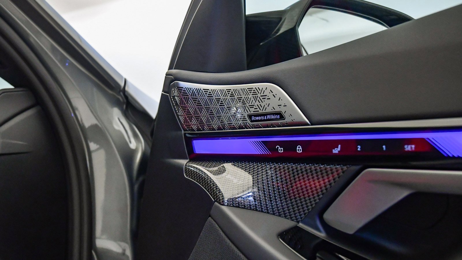 Used 2025 BMW M5 Touring w/ M Driver's Package image 37