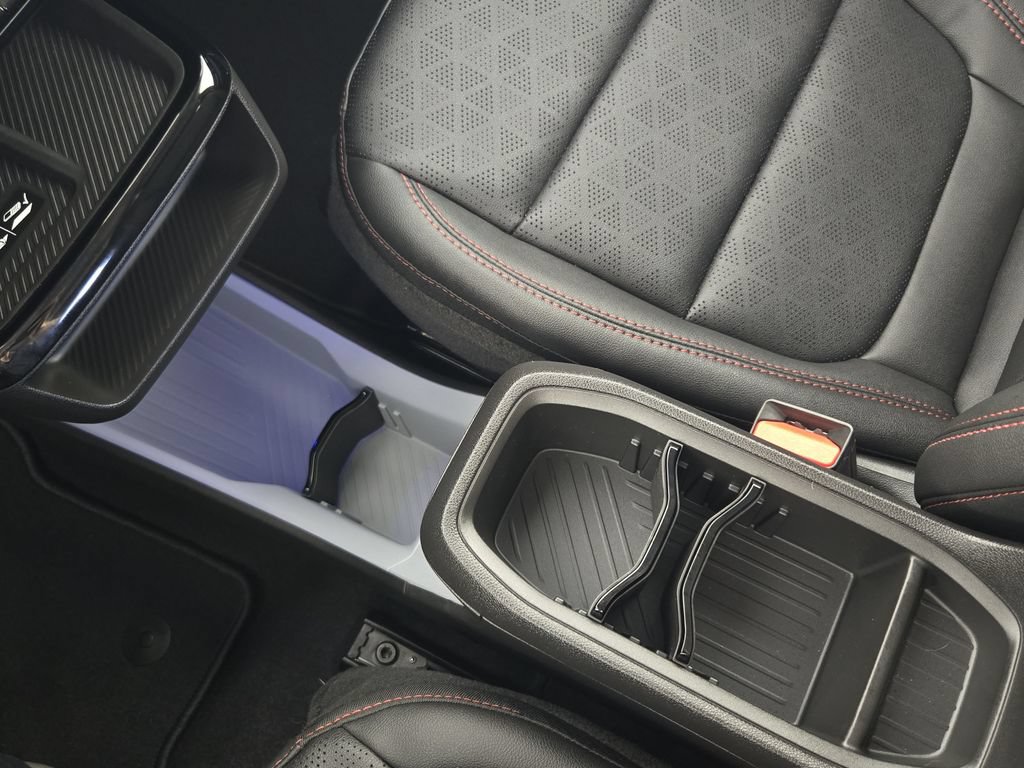 New 2027 Chevrolet Bolt RS w/ Technology Package FWD image 21