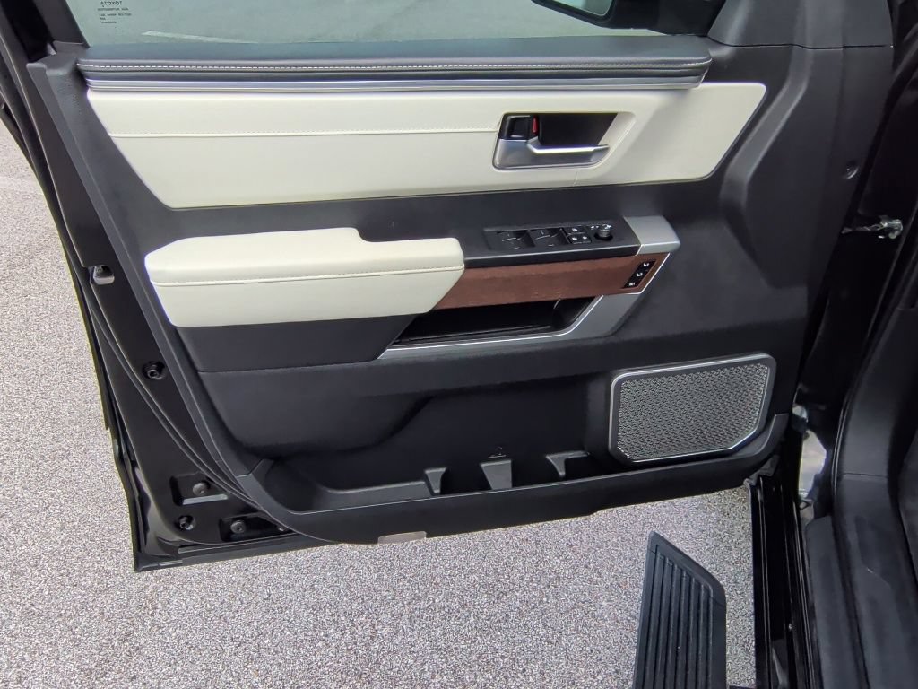 Used 2022 Toyota Tundra Capstone AWD/4WD image 10