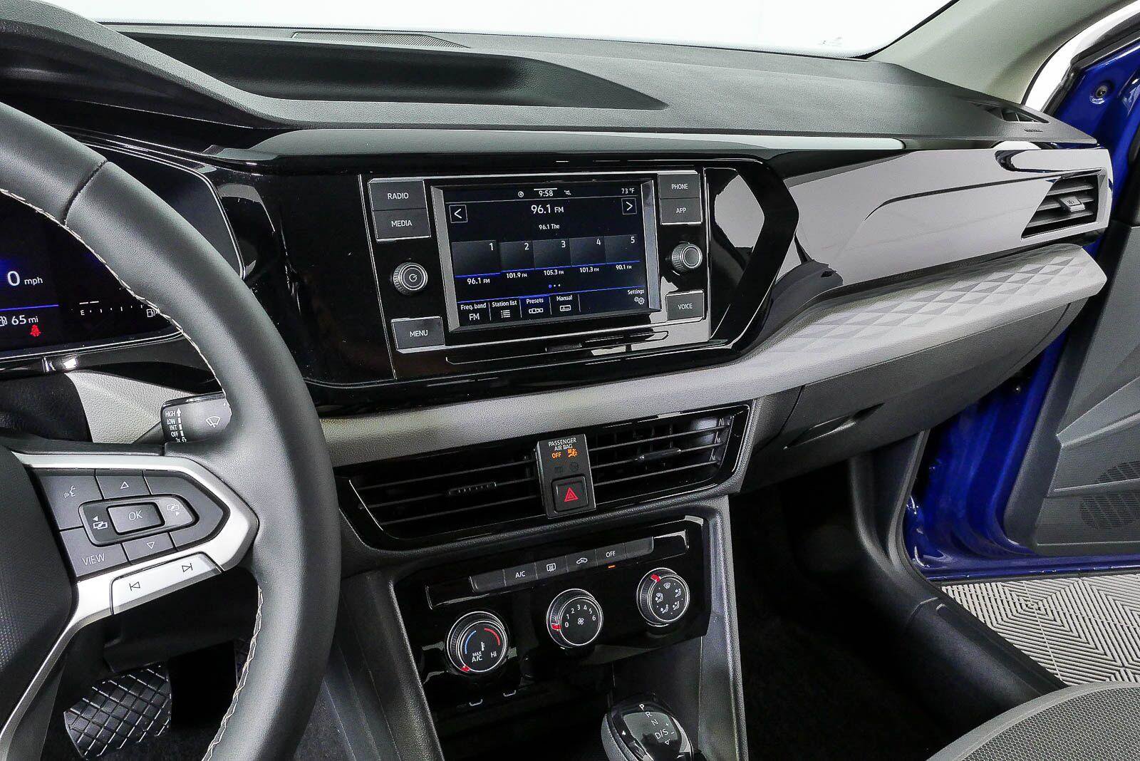 Certified 2023 Volkswagen Taos S FWD image 11