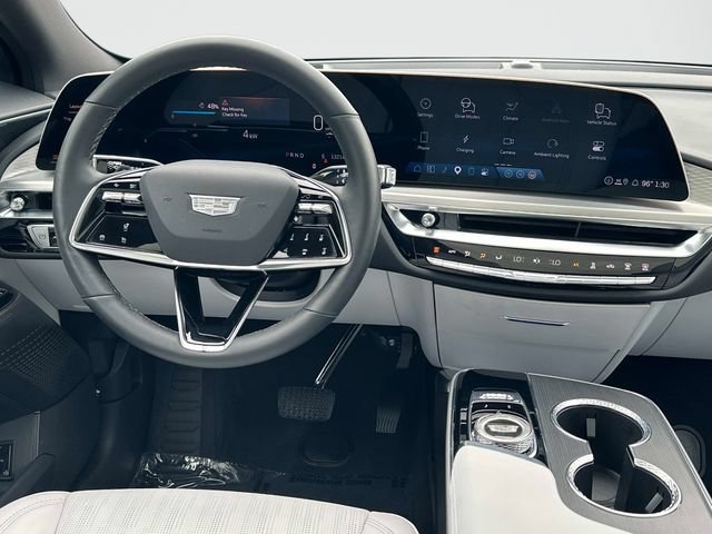 Certified 2025 Cadillac Lyriq Luxury w/ LPO, Floor Liner Package AWD/4WD image 2