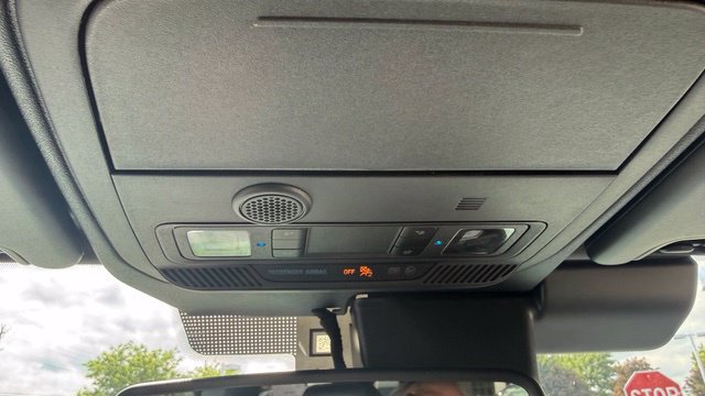 Used 2025 Ford Bronco Outer Banks AWD/4WD image 22
