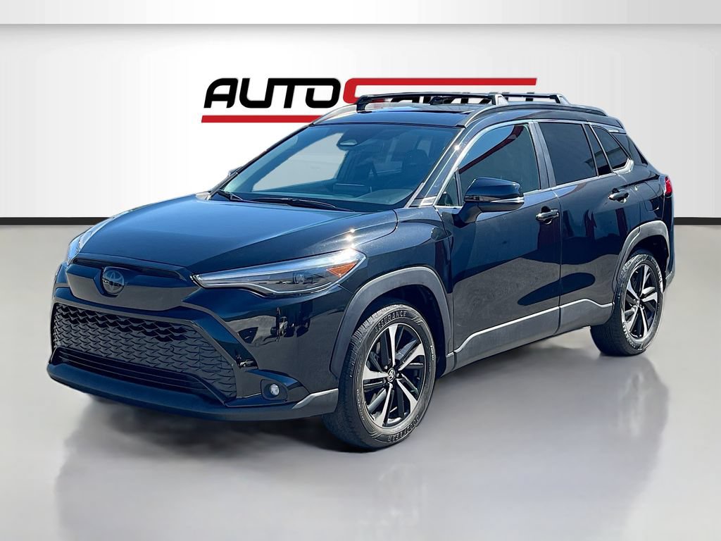 Used 2024 Toyota Corolla Cross AWD Hybrid w/ Convenience Package image 3