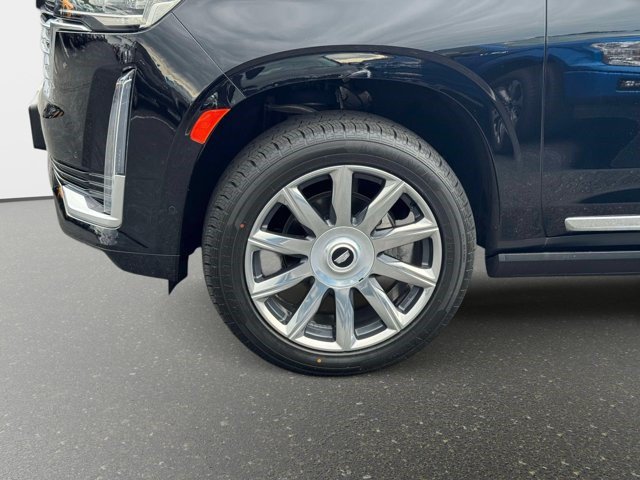 Certified 2022 Cadillac Escalade Premium Luxury Platinum AWD/4WD image 30