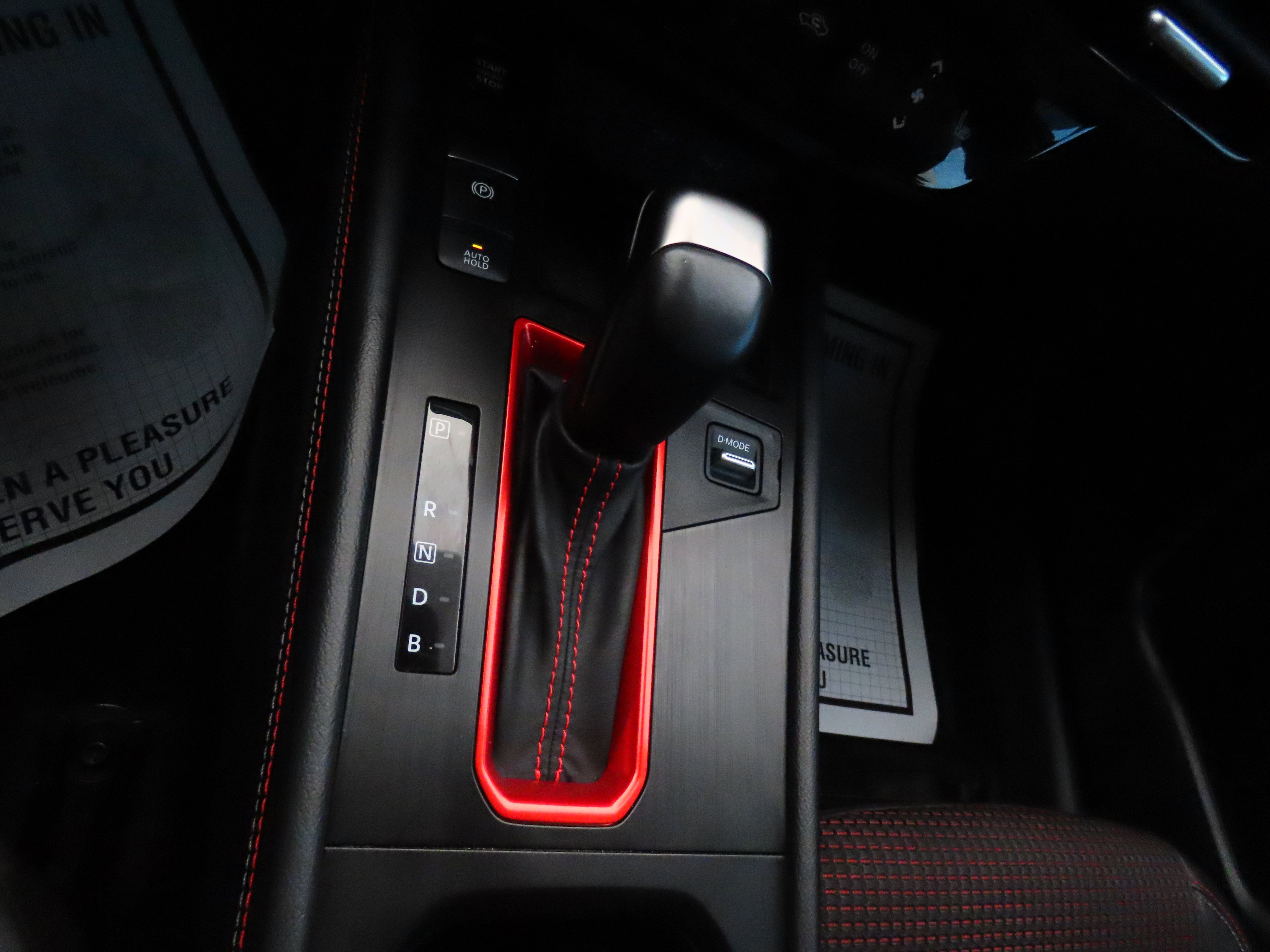 Used 2025 Nissan Kicks SR w/ SR Premium Package image 27