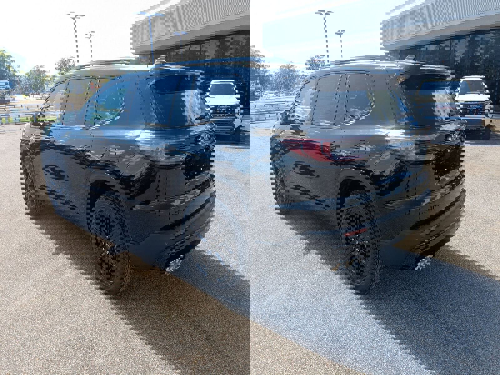 New 2026 GMC Acadia Elevation w/ Super Cruise Package image 3