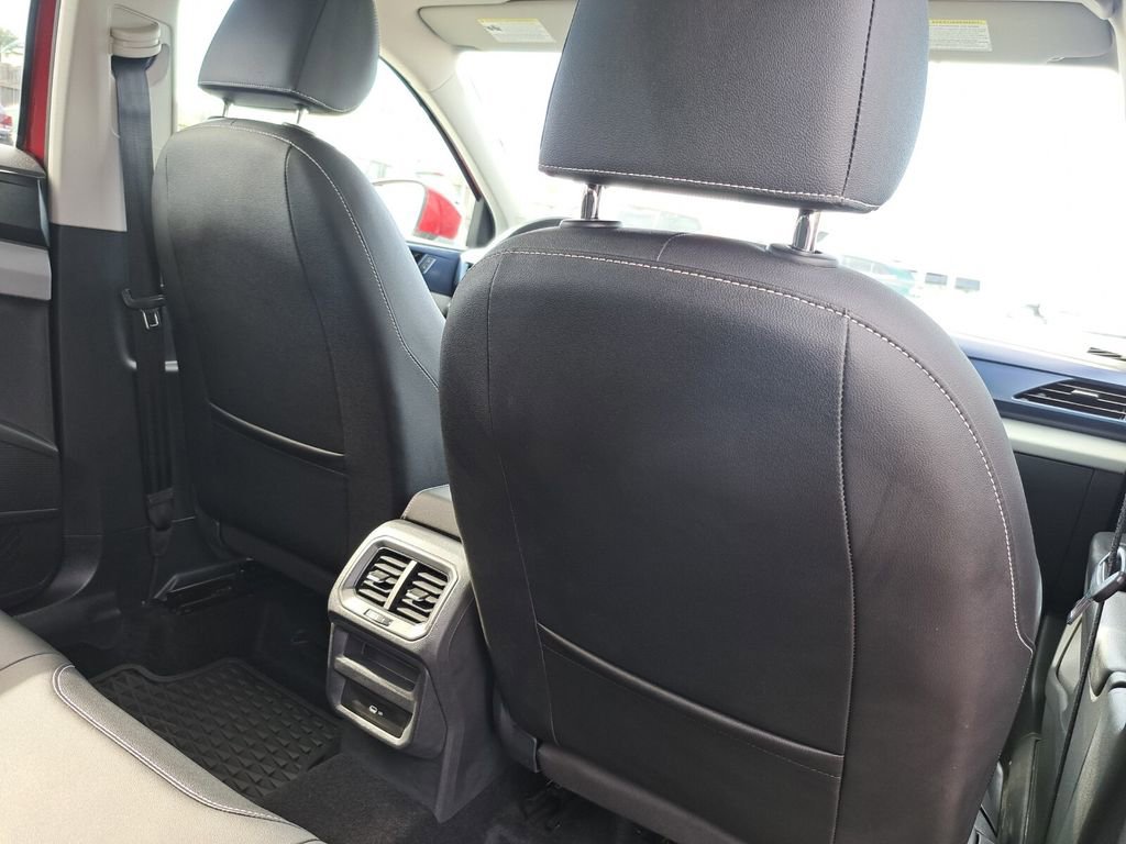 Used 2022 Volkswagen Taos SE image 24