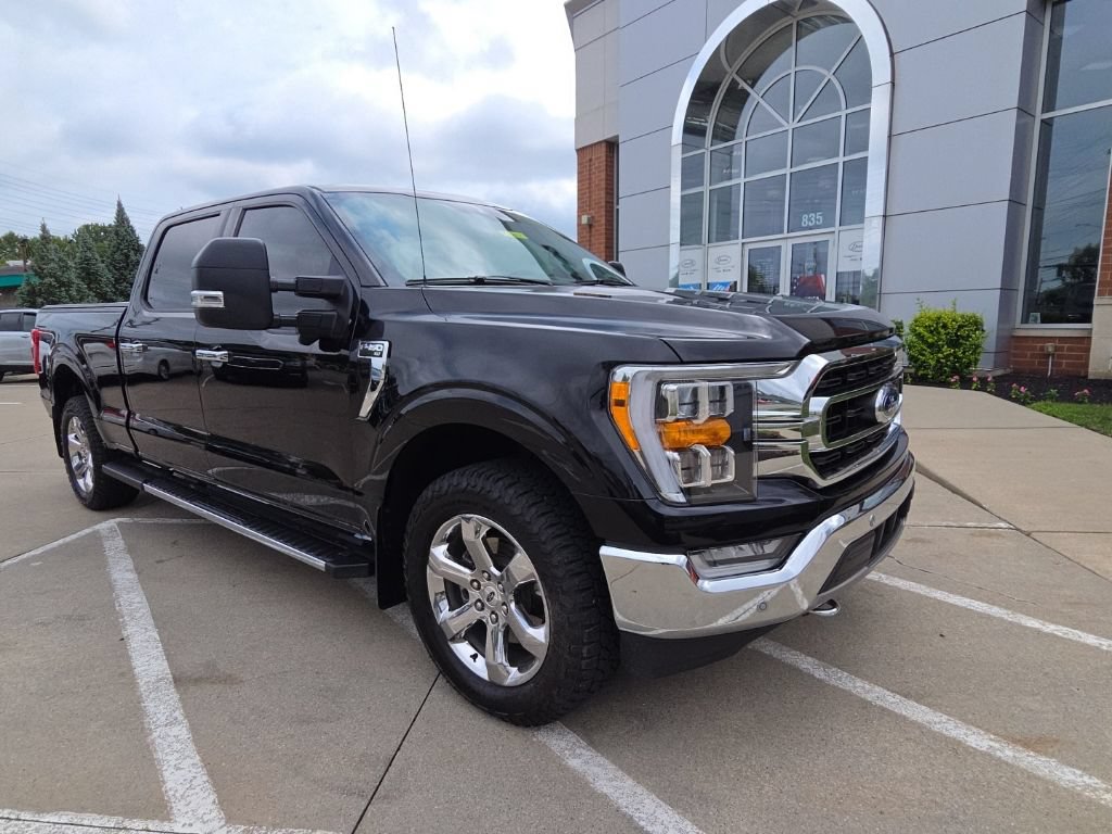 Used 2021 Ford F150 XLT w/ Equipment Group 302A High AWD/4WD image 4