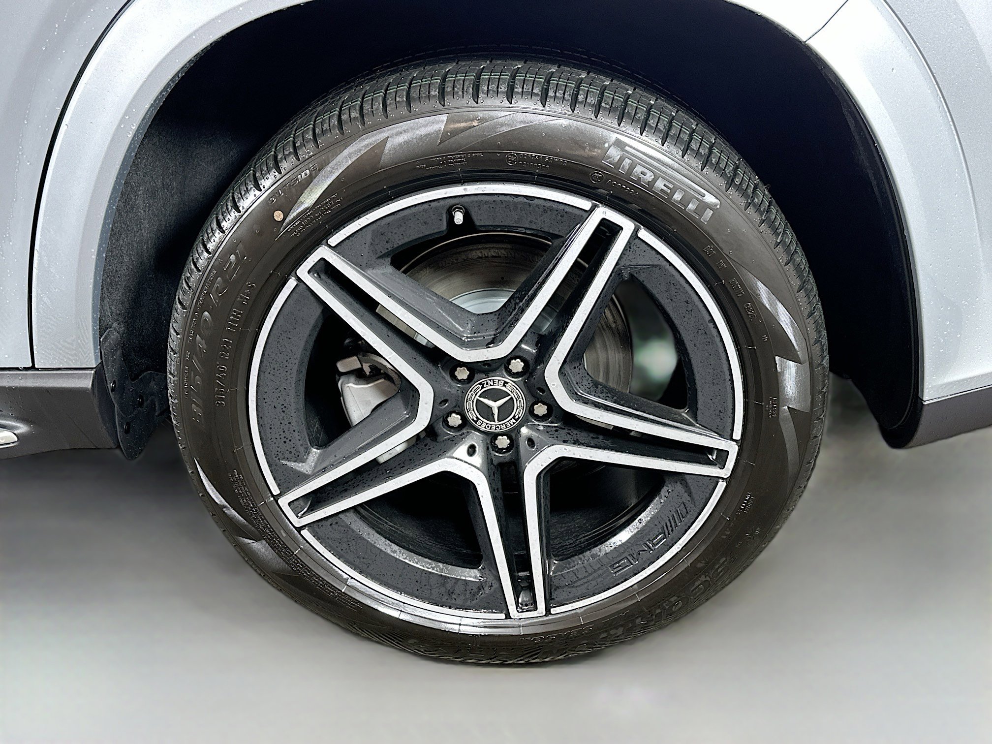 New 2026 Mercedes-Benz GLS 450 4MATIC image 34