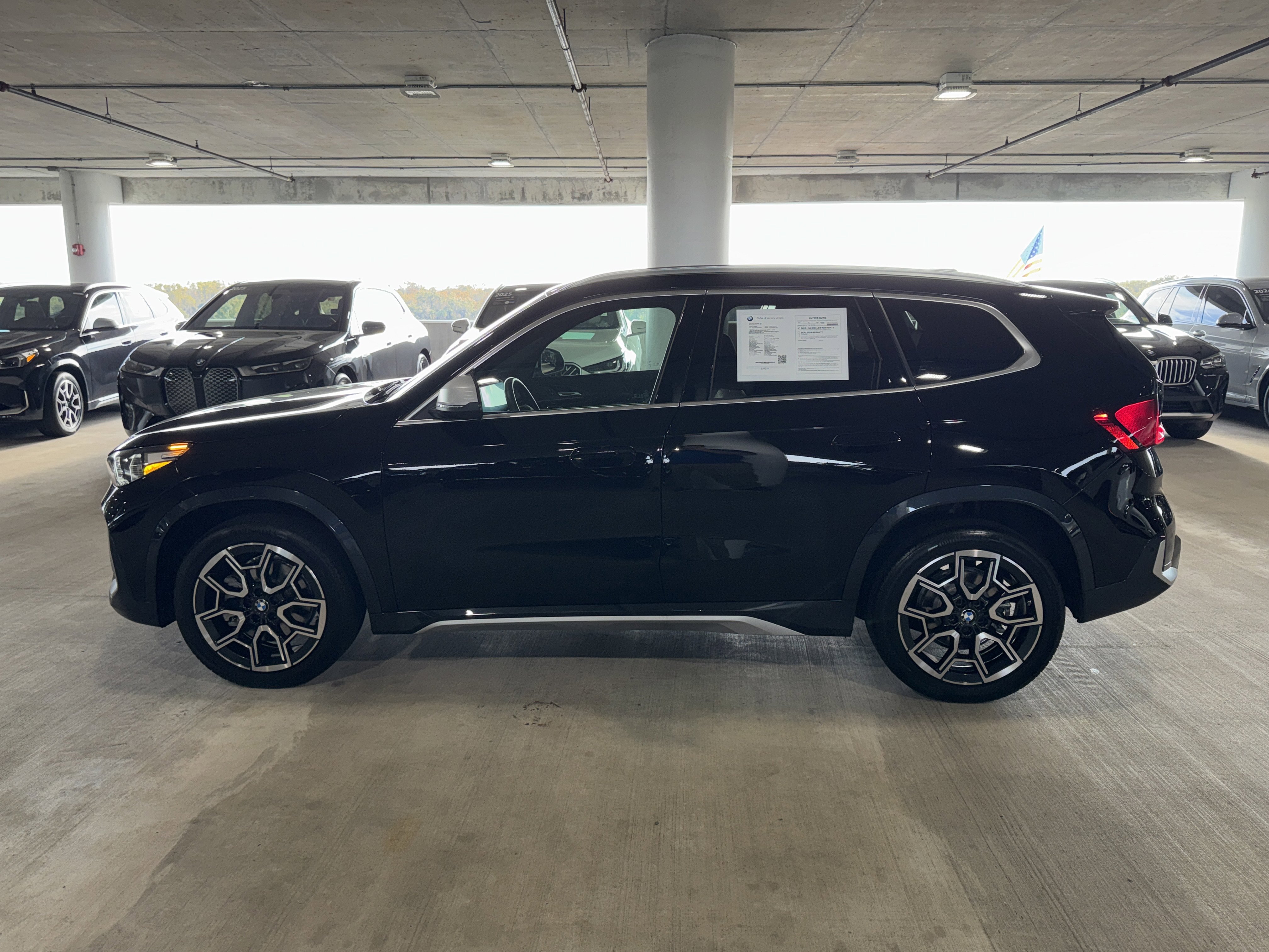 Certified 2023 BMW X1 xDrive28i w/ Convenience Package image 5