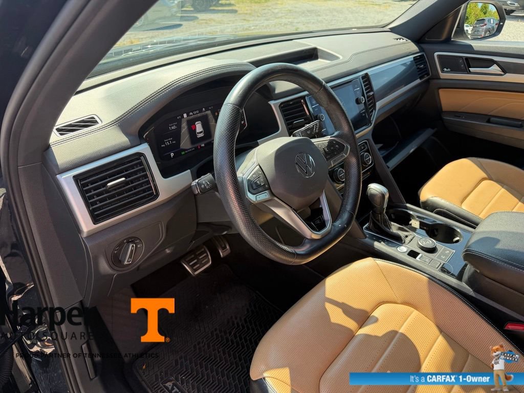 Used 2023 Volkswagen Atlas Cross Sport SEL Premium R-Line AWD/4WD image 14
