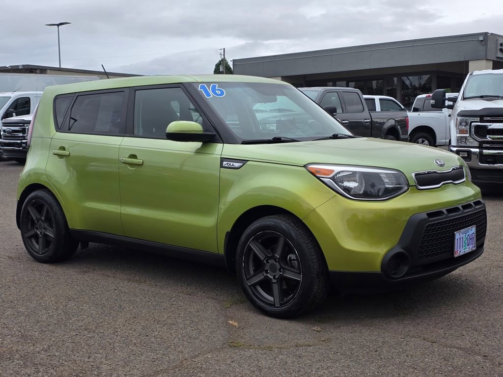 Used 2016 Kia Soul image 29