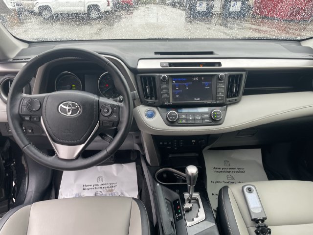 Used 2016 Toyota RAV4 Limited w/ Advanced Technology Package AWD/4WD image 22