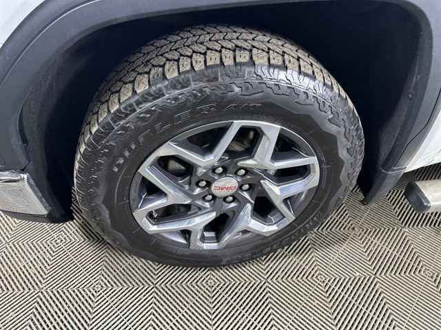 Used 2023 GMC Sierra 1500 SLT w/ SLT Convenience Package image 10