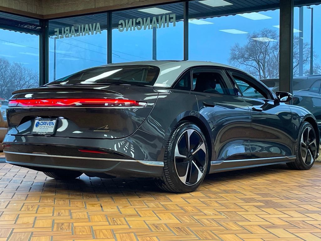 Used 2023 Lucid Air Grand Touring image 12
