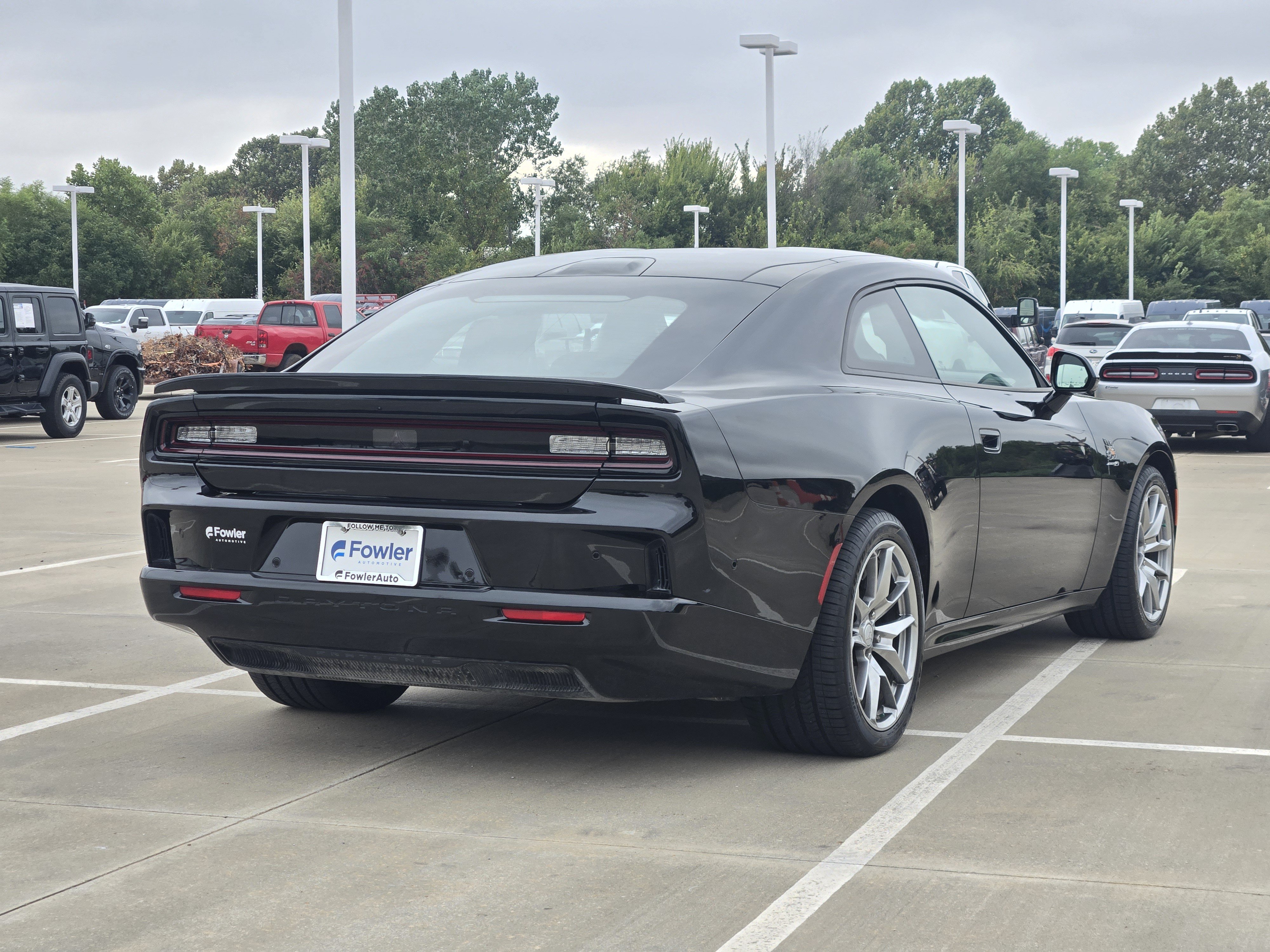 New 2025 Dodge Charger Daytona Scat Pack w/ Track Pack AWD/4WD image 4