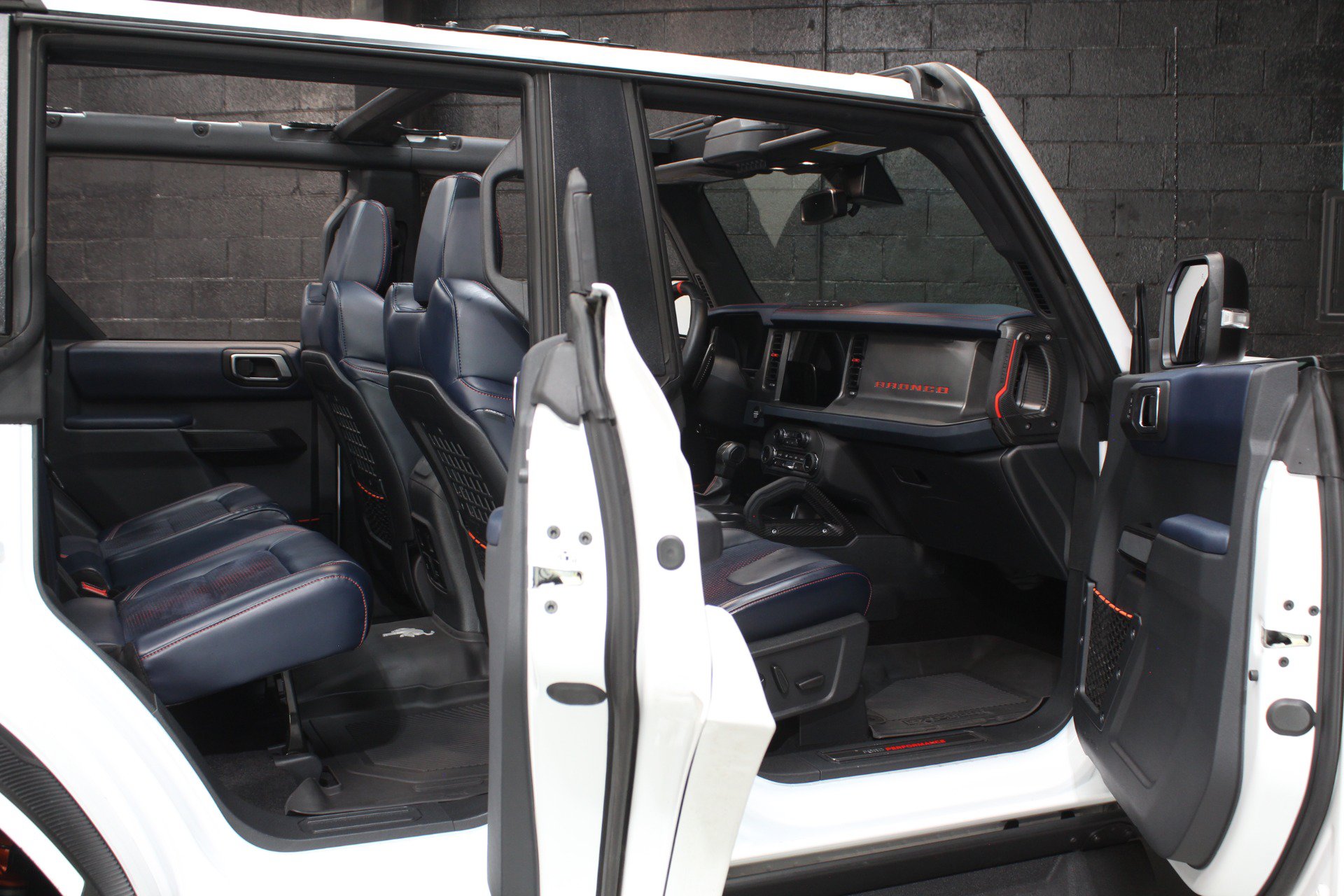 Used 2024 Ford Bronco Raptor w/ Interior Carbon Fiber Pack 6 AWD/4WD image 33