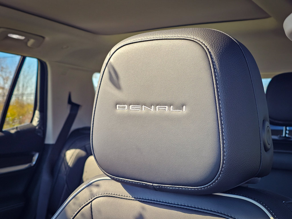 New 2027 GMC Terrain Denali AWD/4WD image 17