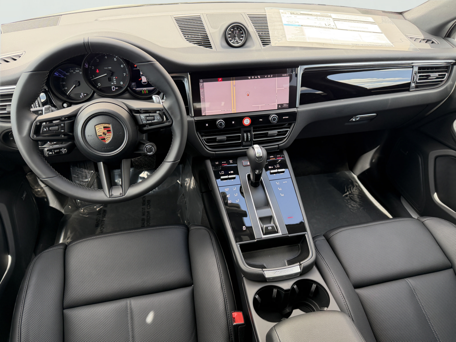 New 2026 Porsche Macan AWD/4WD image 15