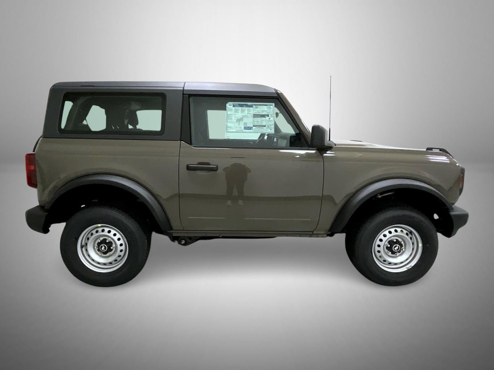 New 2025 Ford Bronco Base image 4