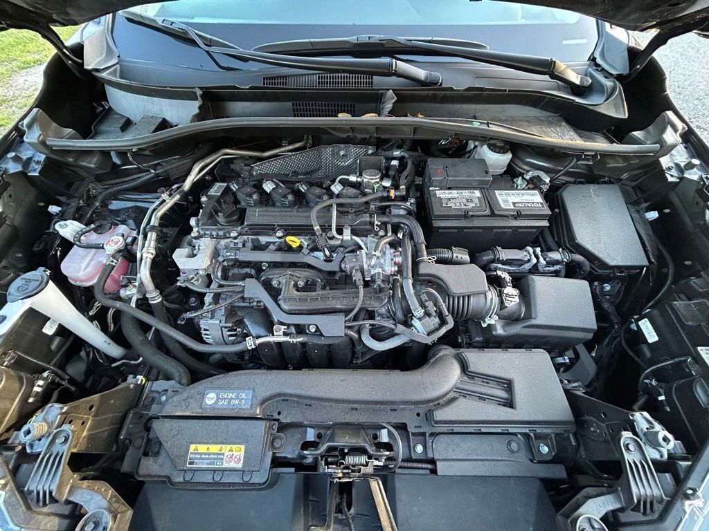 Used 2024 Toyota Corolla Cross L FWD image 11