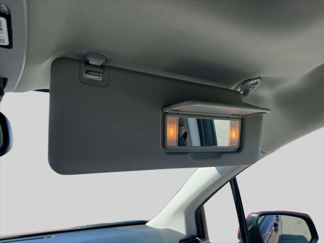 Certified 2024 Toyota Sienna LE w/ LE Plus Package image 32