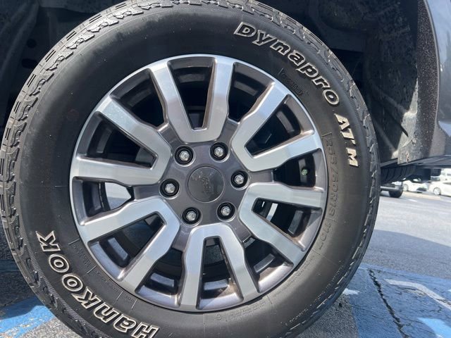 Used 2019 Ford Ranger XLT w/ Equipment Group 302A Luxury AWD/4WD image 12