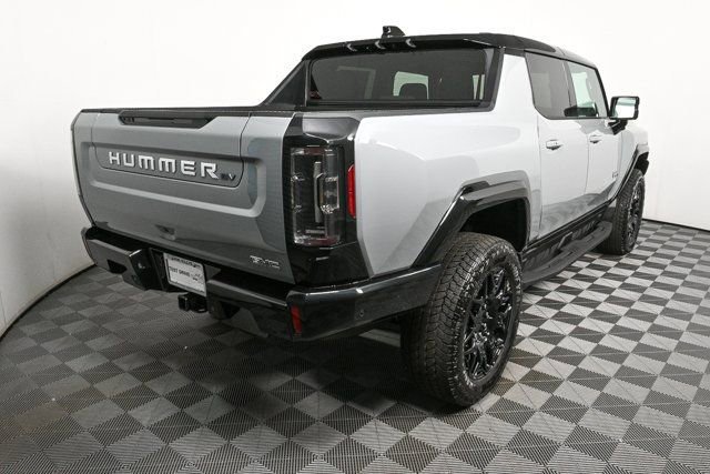 New 2026 GMC Hummer EV 4x4 Crew Cab image 3