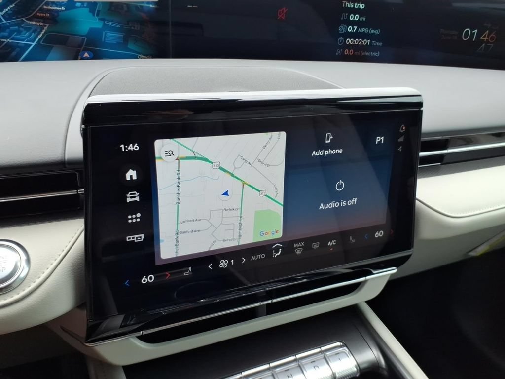 New 2026 Lincoln Nautilus Premier AWD/4WD image 25