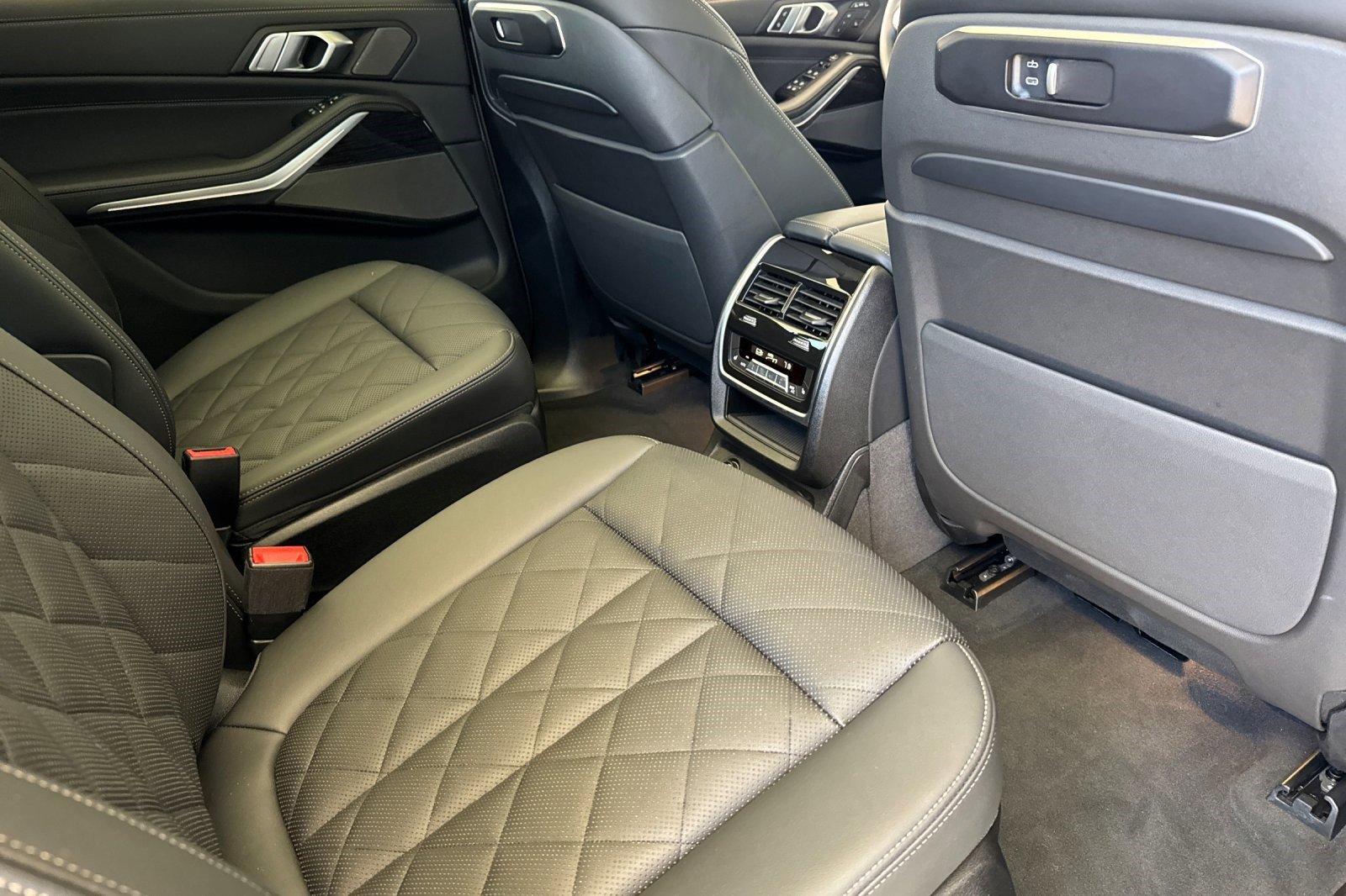 Used 2026 BMW X7 xDrive40i image 31