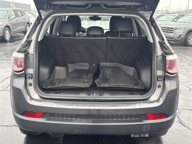 Used 2020 Jeep Compass Limited image 24