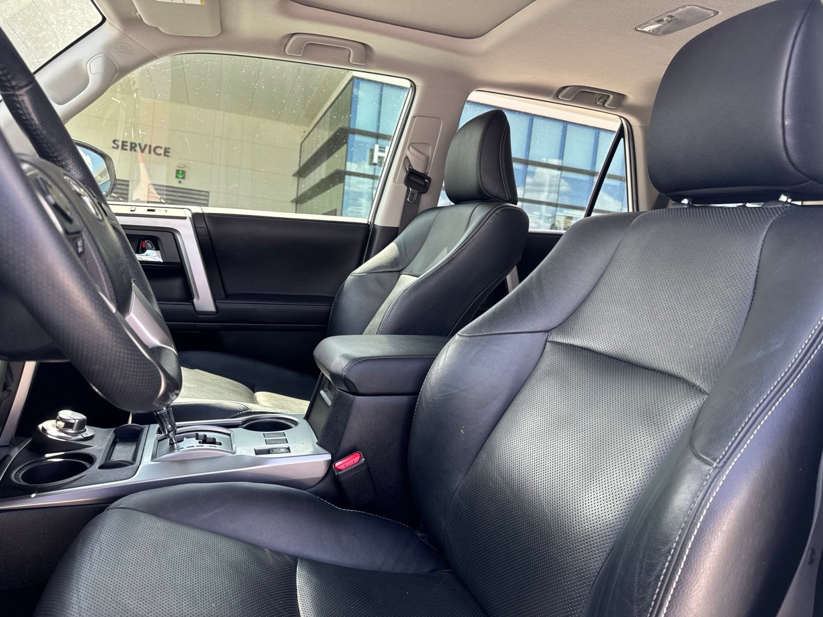 Used 2022 Toyota 4Runner Limited AWD/4WD image 11