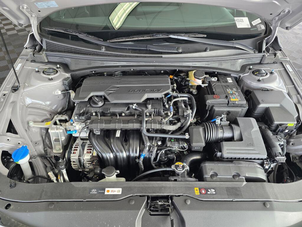 New 2026 Hyundai Elantra Sport w/ Cargo Package FWD image 11