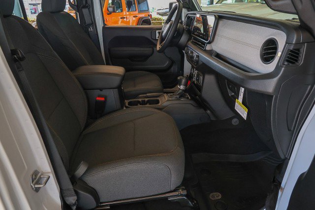 New 2026 Jeep Wrangler Unlimited Sport AWD/4WD image 31