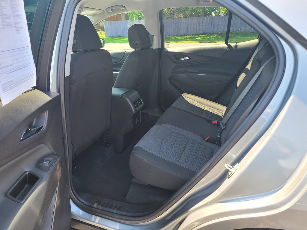 Used 2024 Chevrolet Equinox LT AWD/4WD image 18