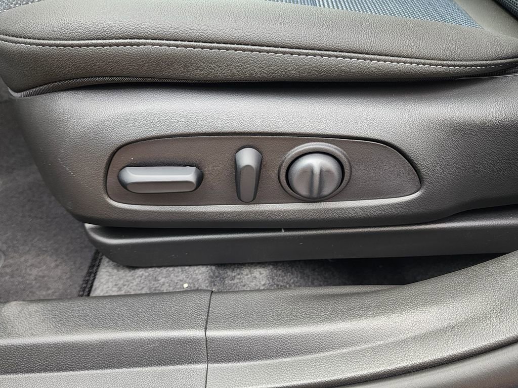 New 2026 Buick Envista Preferred image 16