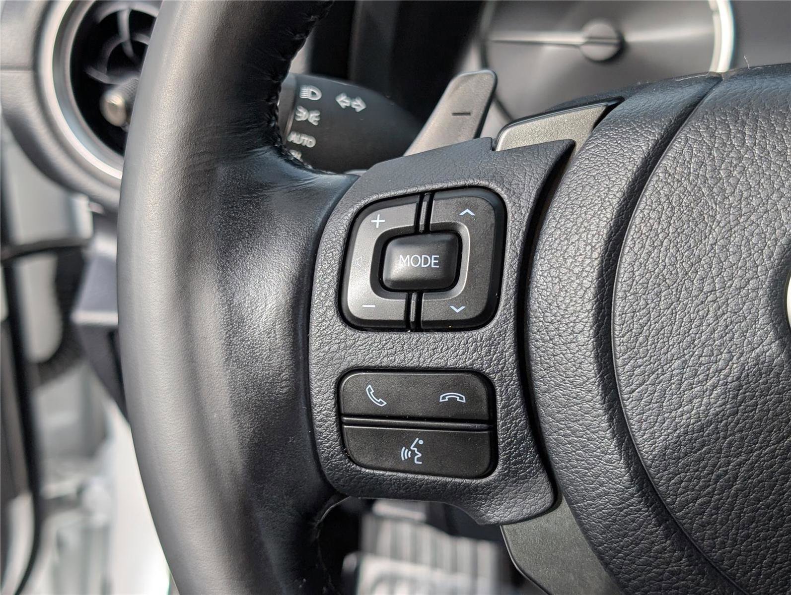 Used 2021 Lexus IS 300 AWD w/ Comfort Package image 21