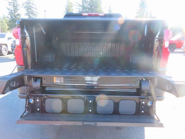 Certified 2024 Chevrolet Silverado 1500 ZR2 w/ ZR2 Bison Edition image 8