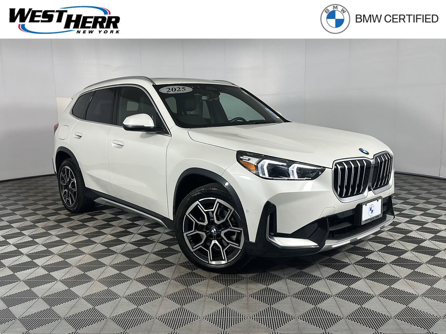 Used 2025 BMW X1 xDrive28i w/ Premium Package