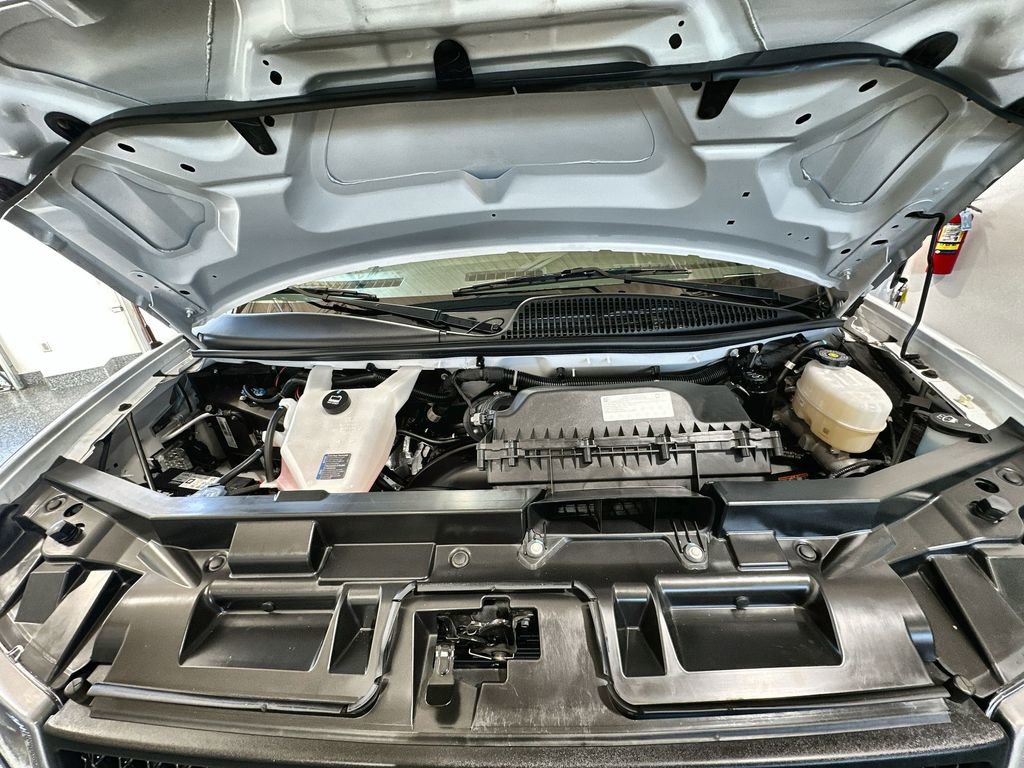 Used 2024 Chevrolet Express 2500 w/ Driver Convenience Package image 17