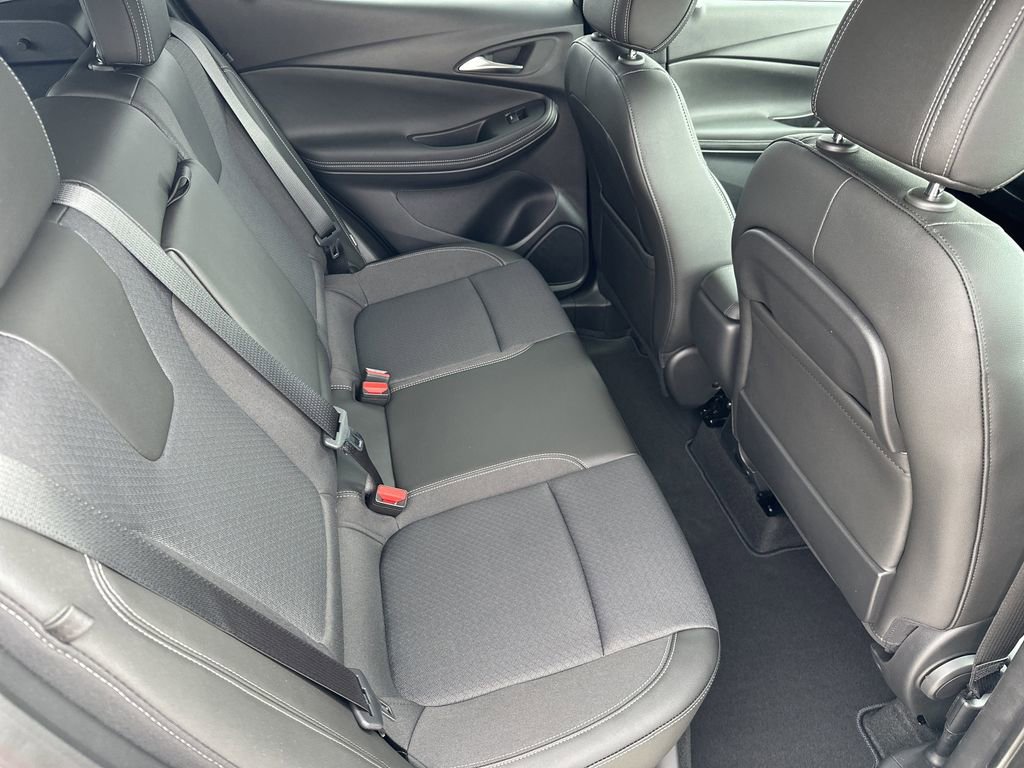 New 2026 Buick Encore GX Preferred w/ Advanced Technology Package FWD image 32