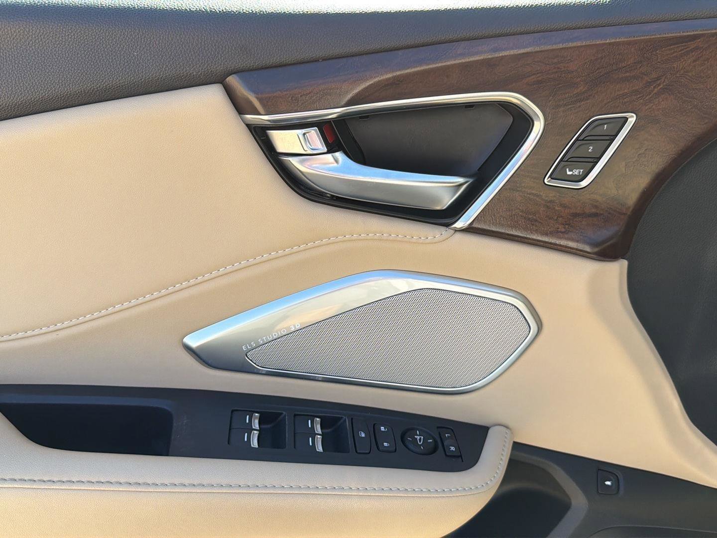 Used 2020 Acura RDX AWD w/ Advance Package image 23