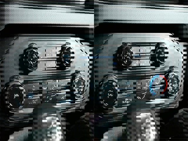 Certified 2023 Ford Bronco 4-Door image 18