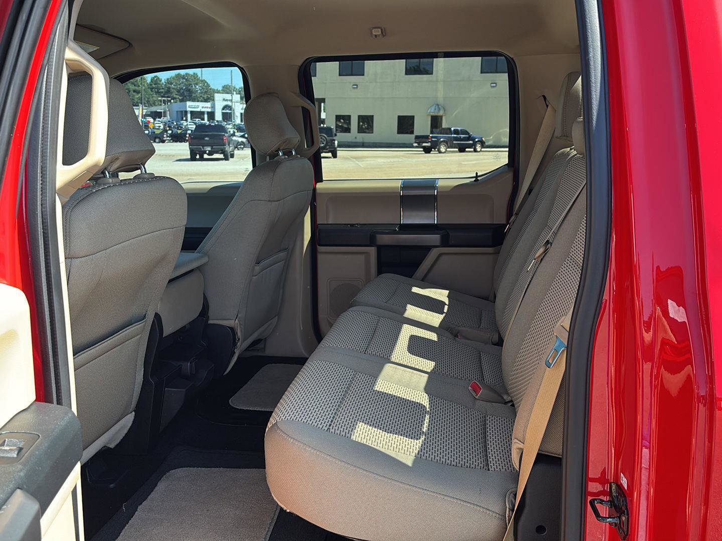 Used 2016 Ford F150 XLT w/ Equipment Group 302A Luxury RWD image 9