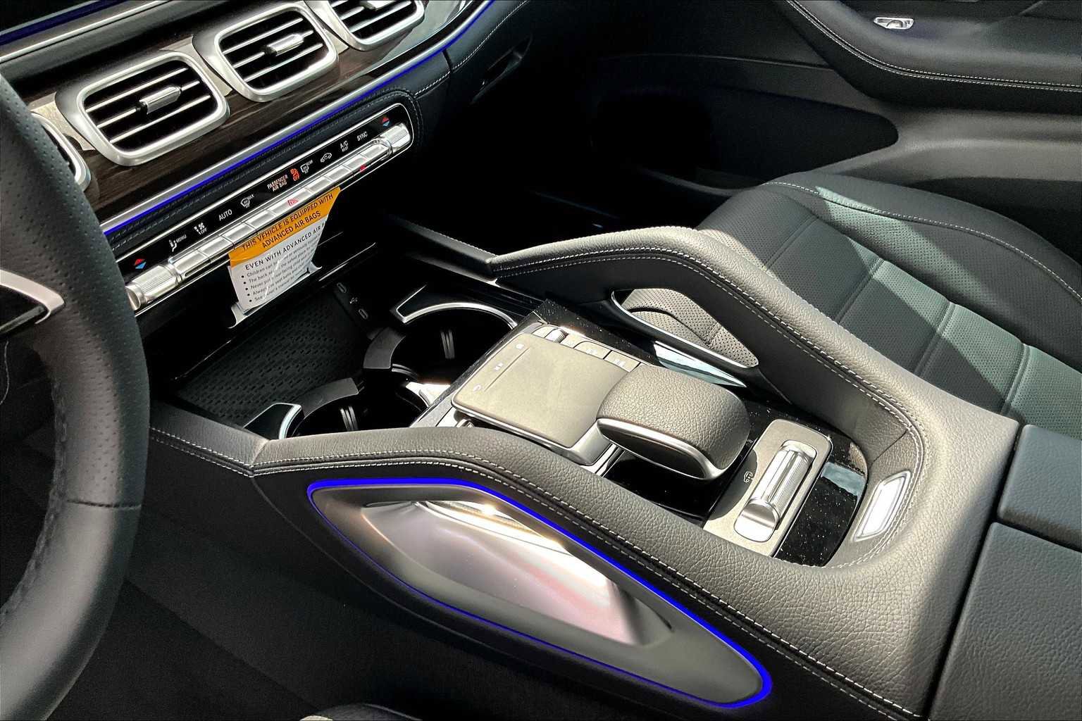 New 2026 Mercedes-Benz GLS 450 4MATIC image 11
