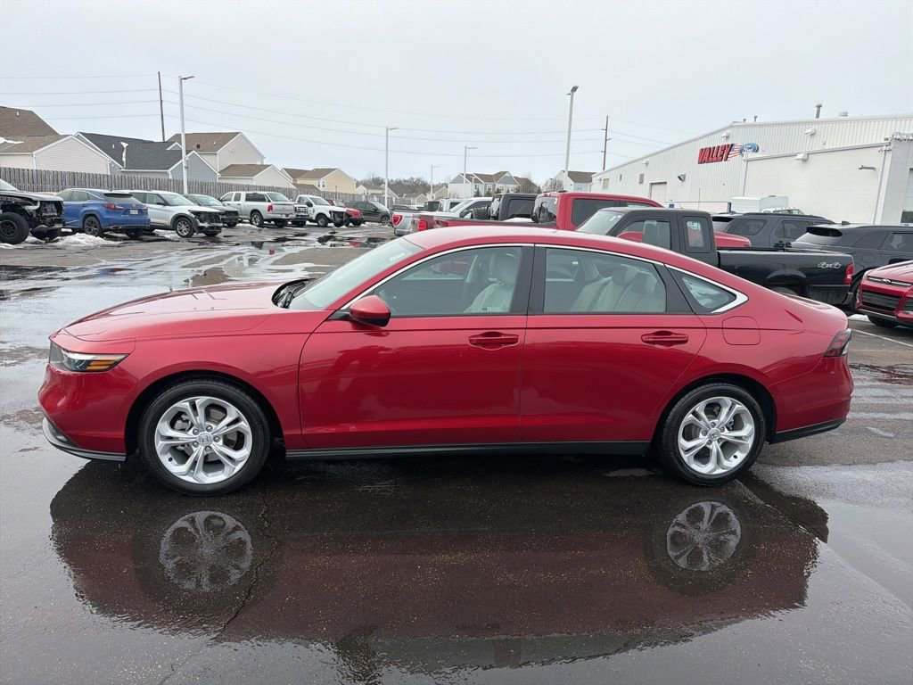 Used 2025 Honda Accord LX image 4