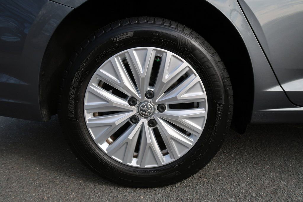 Used 2019 Volkswagen Jetta S image 39