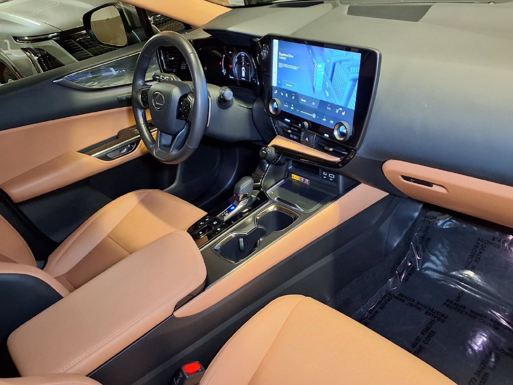 Used 2025 Lexus NX 350h AWD w/ Cold Area Package image 25