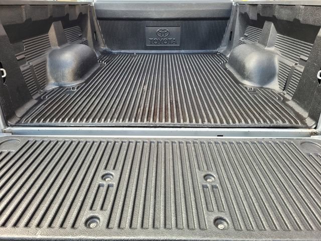 Used 2012 Toyota Tundra 4x4 Double Cab w/ Tow Pkg image 33