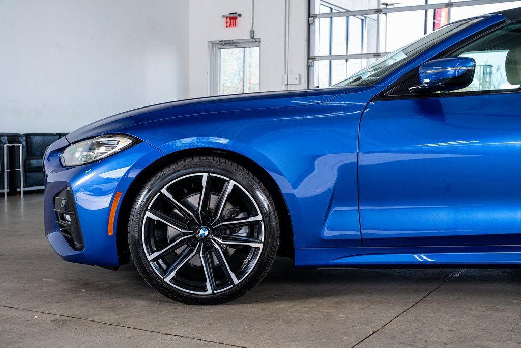 Used 2022 BMW 430i xDrive Convertible w/ M Sport Package image 9